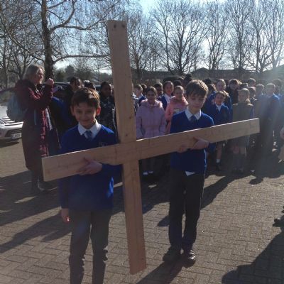 Easter Cracked